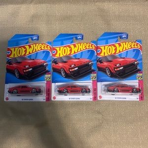 Hot Wheels ‘82 Toyota Supras